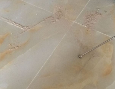 福建瓷砖空鼓维修公司分享粘合剂选择不当在瓷砖铺贴过程中可能导致以下问题